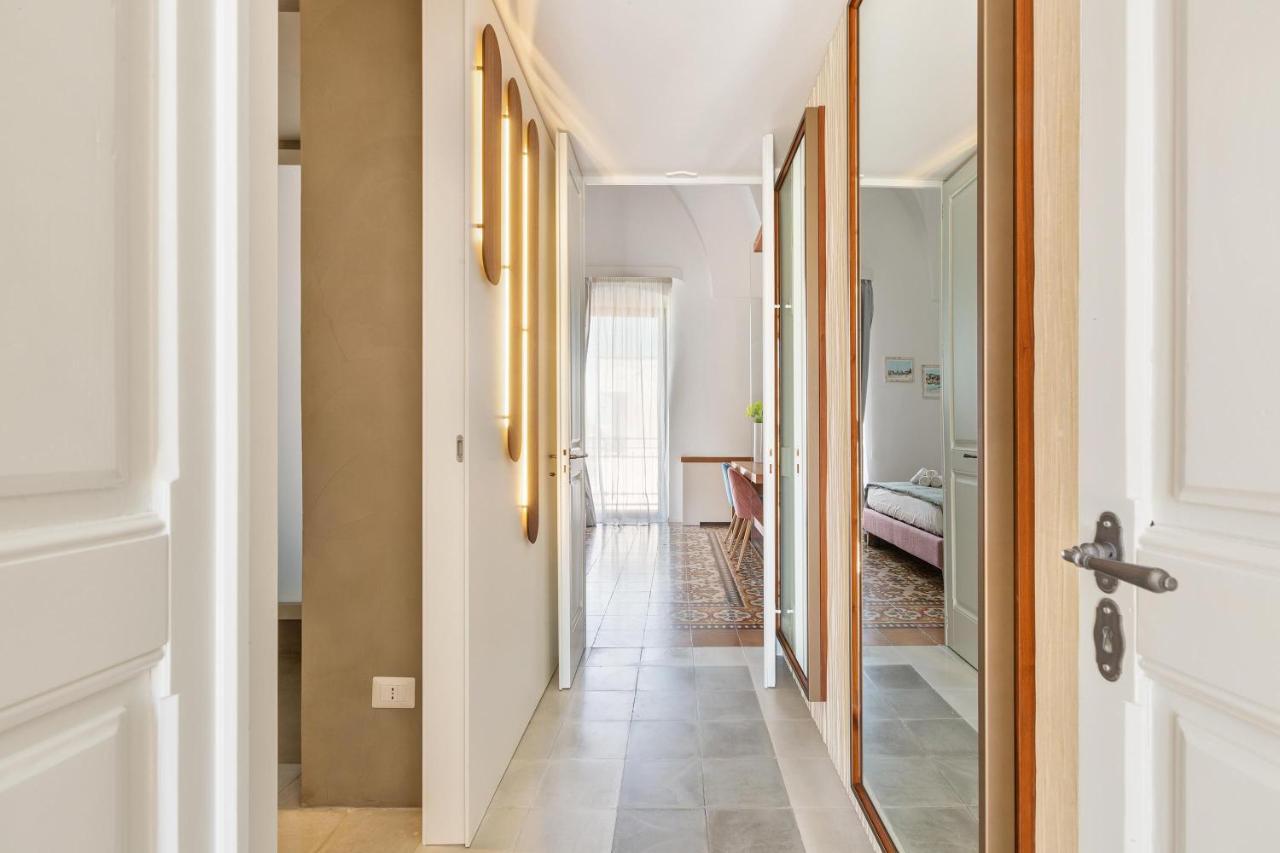B&B Palazzo Flora Collepasso 外观 照片